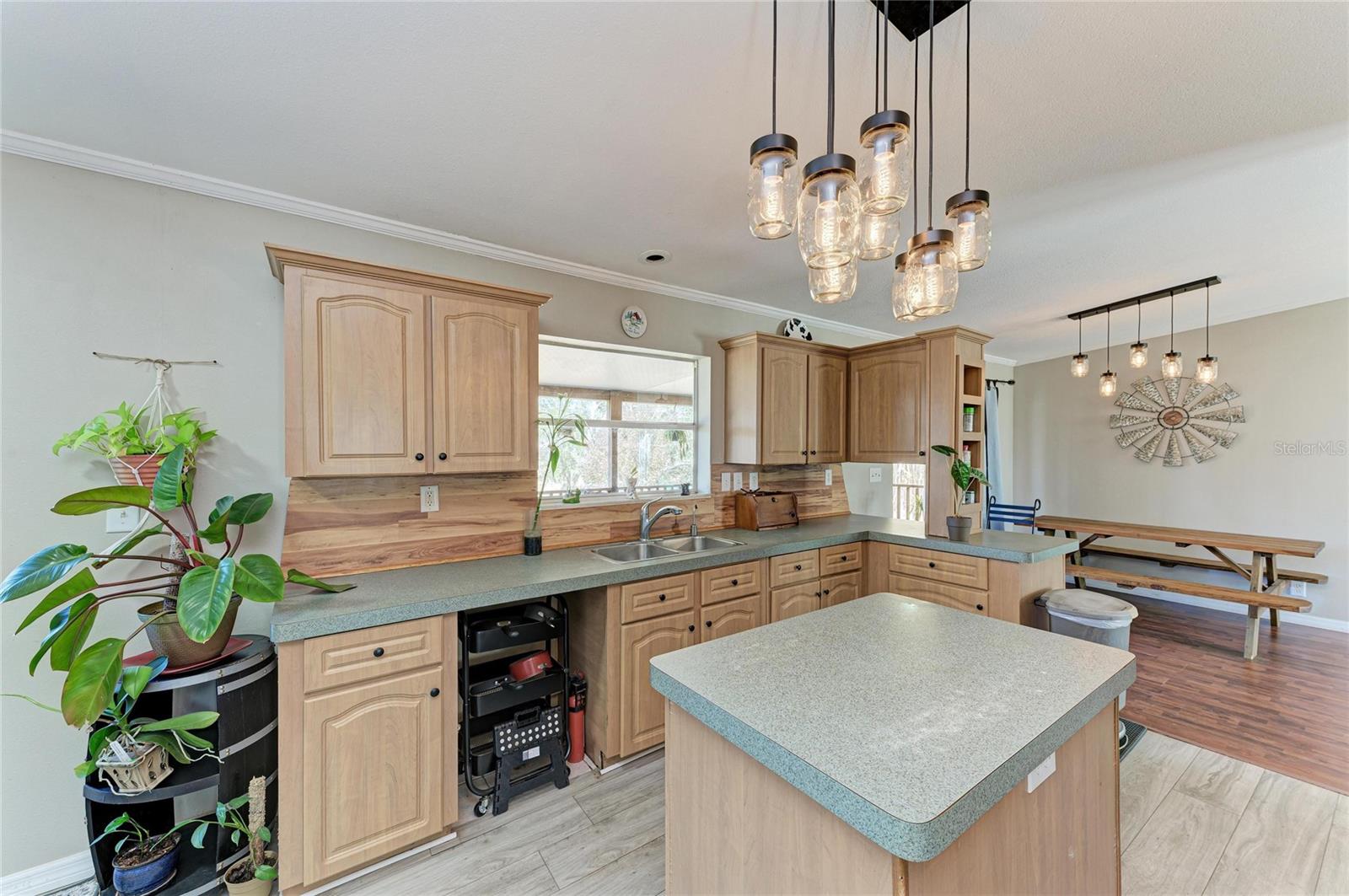 Image 16 of 73 For 4678 253rd Street E