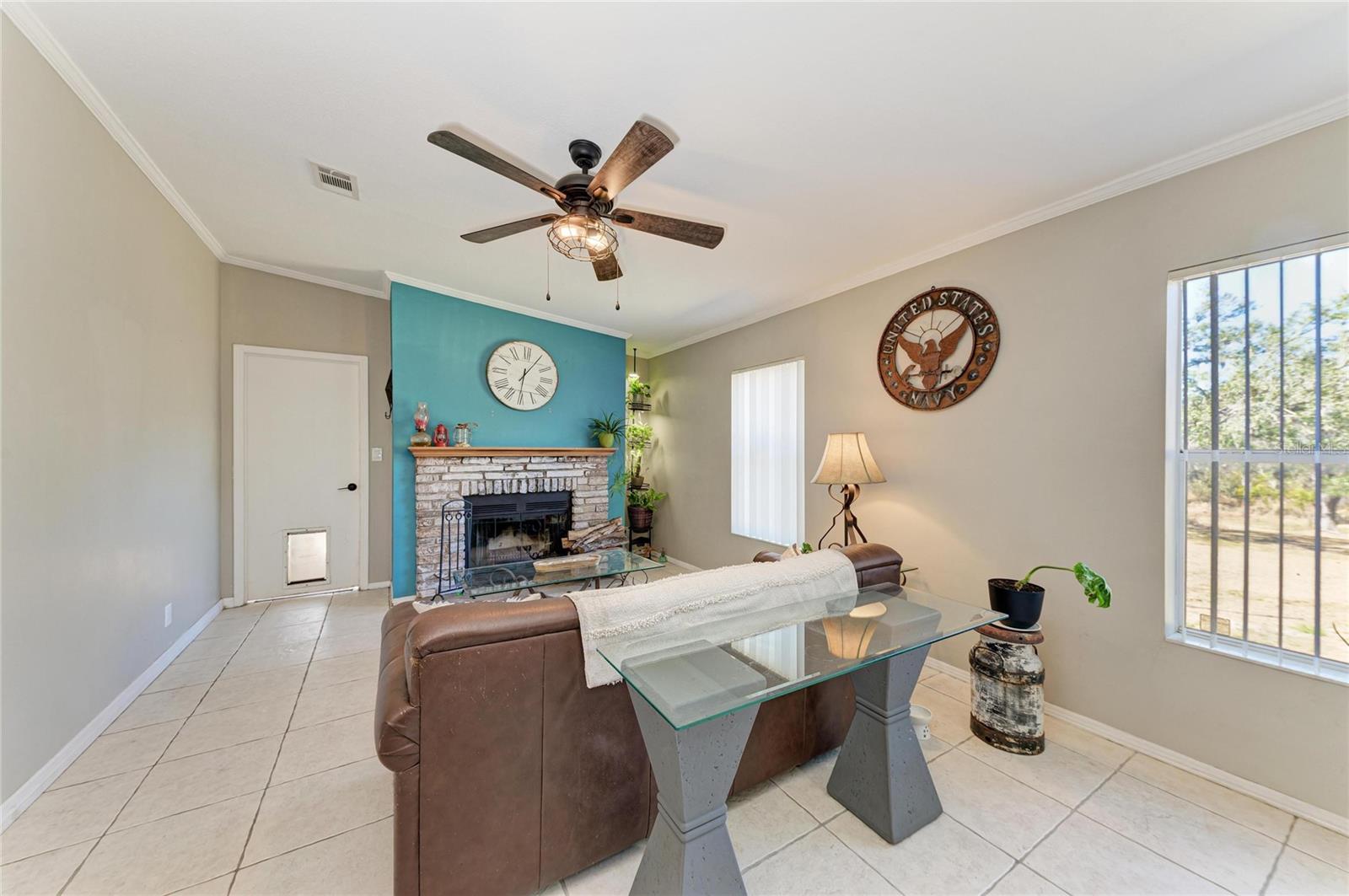 Image 19 of 73 For 4678 253rd Street E