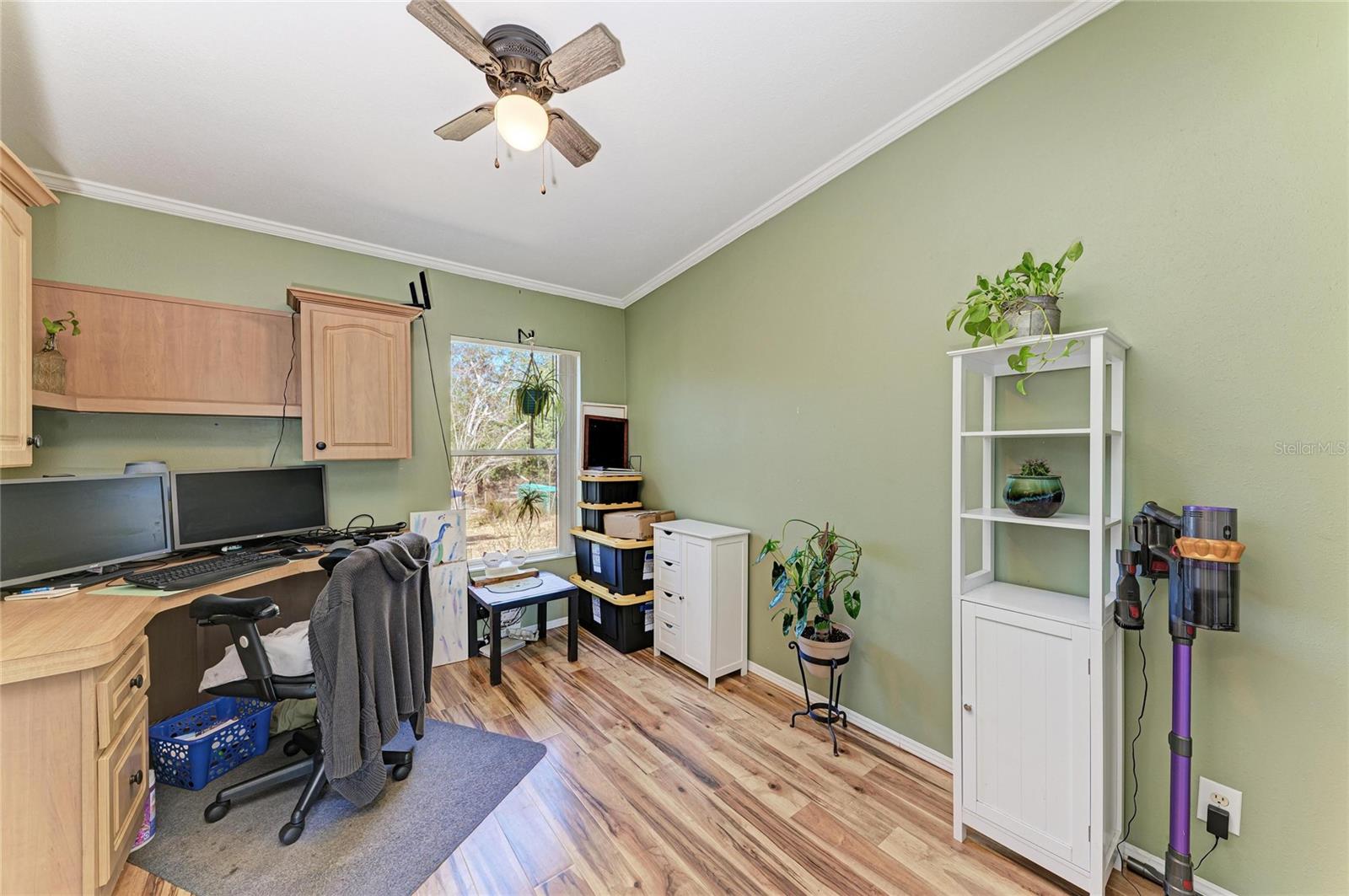 Image 22 of 73 For 4678 253rd Street E