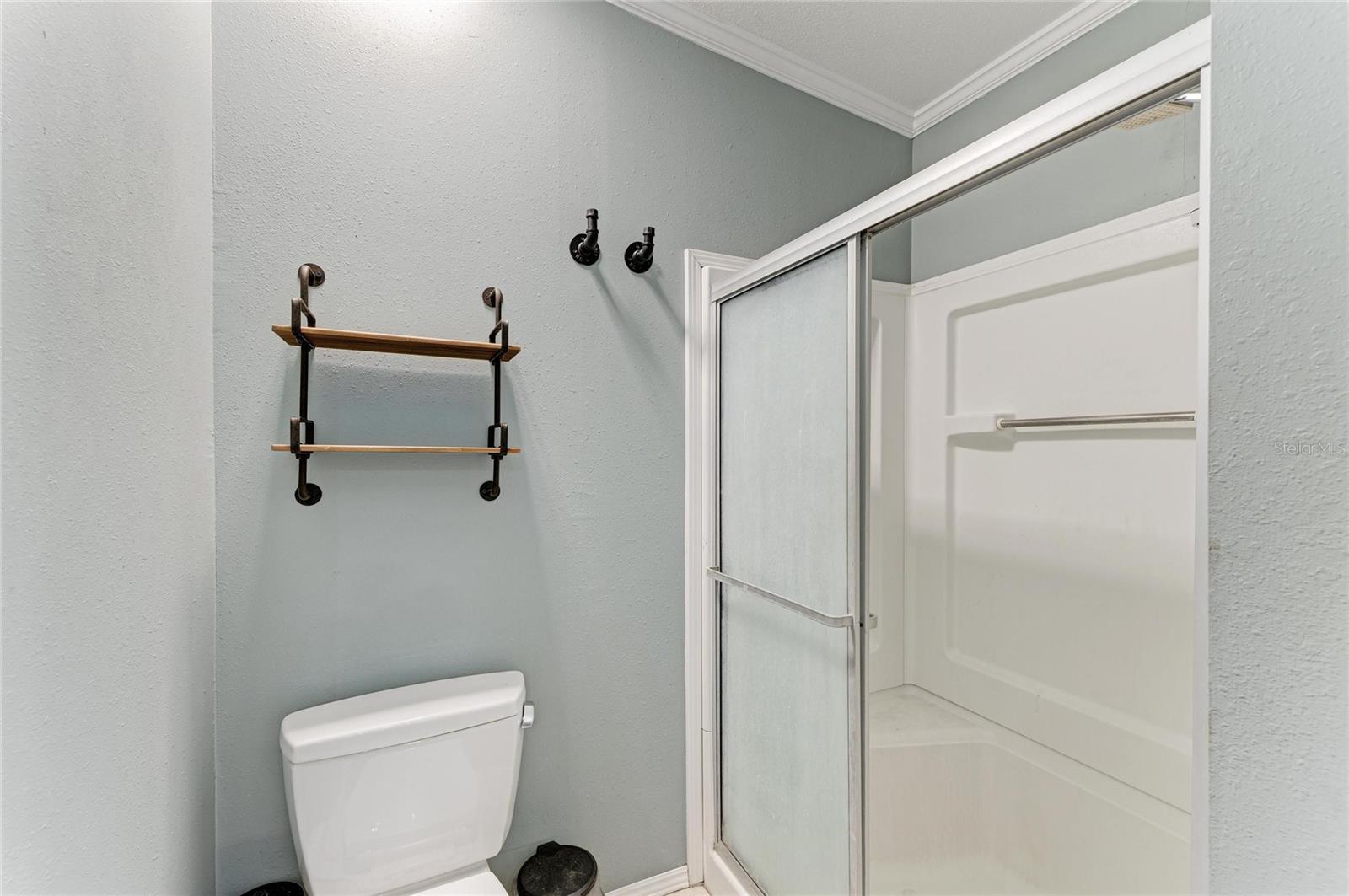 Image 27 of 73 For 4678 253rd Street E