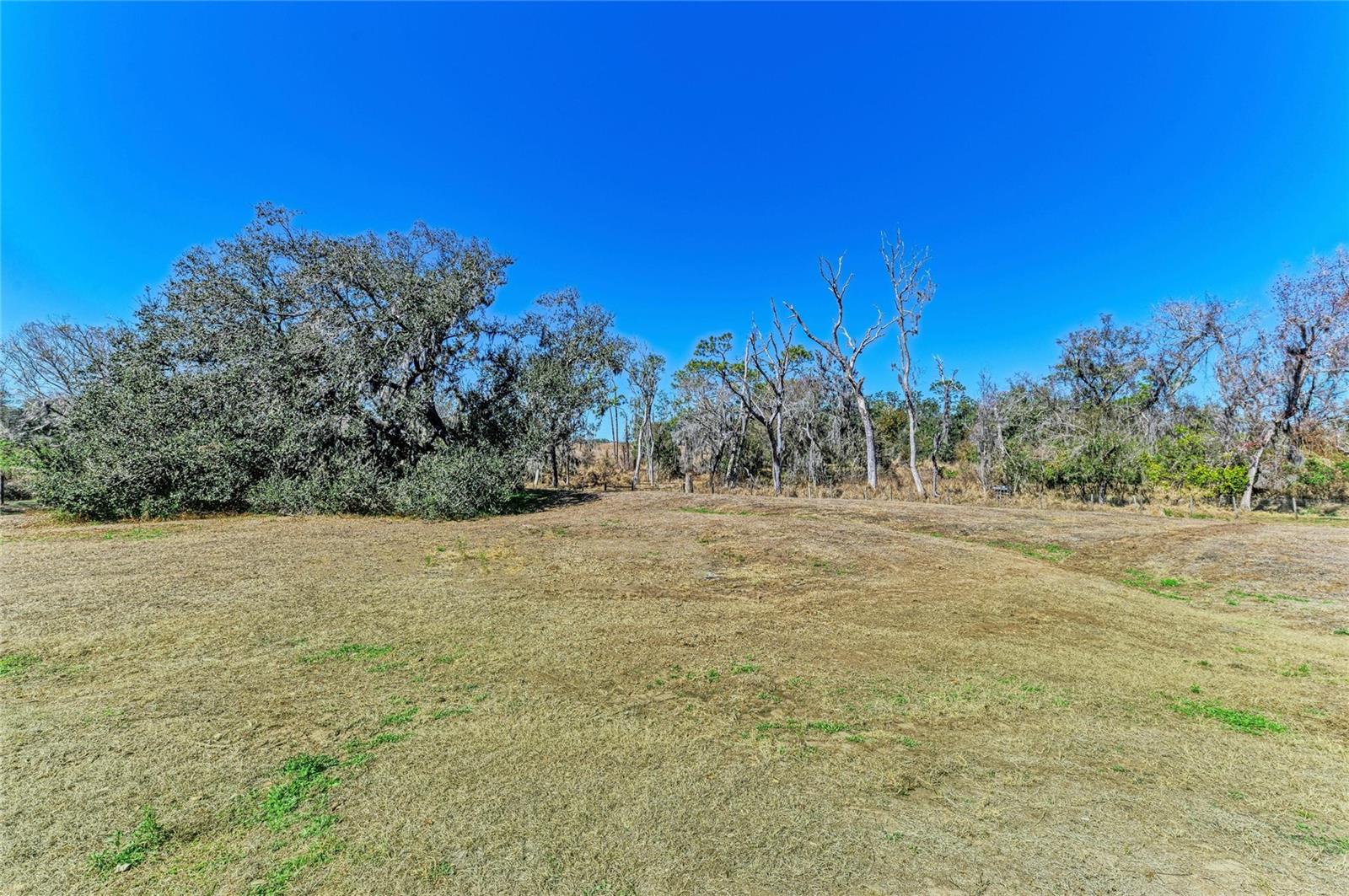 Image 40 of 73 For 4678 253rd Street E