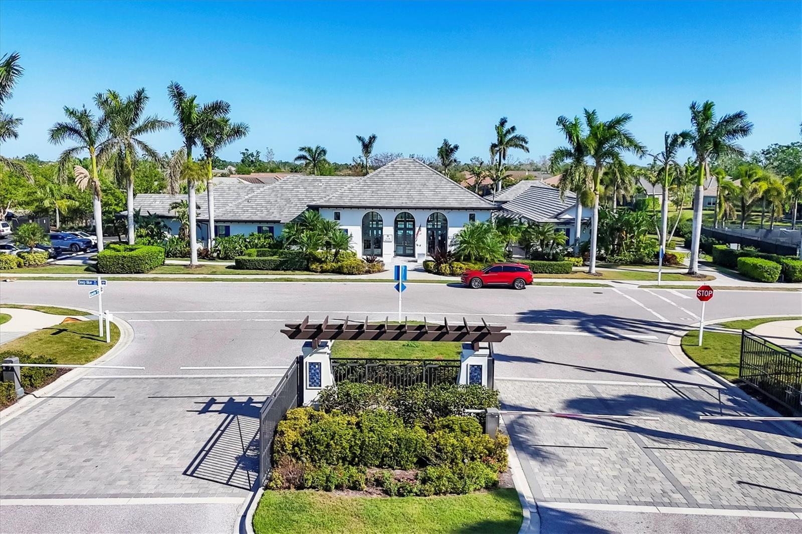 Image 65 of 79 For 13521 Deep Blue Place