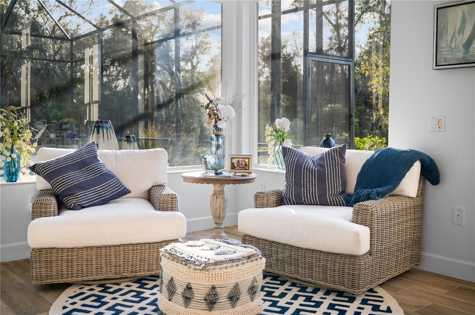 Listing photo id 23 for 10147 Cherry Hills Avenue Circle