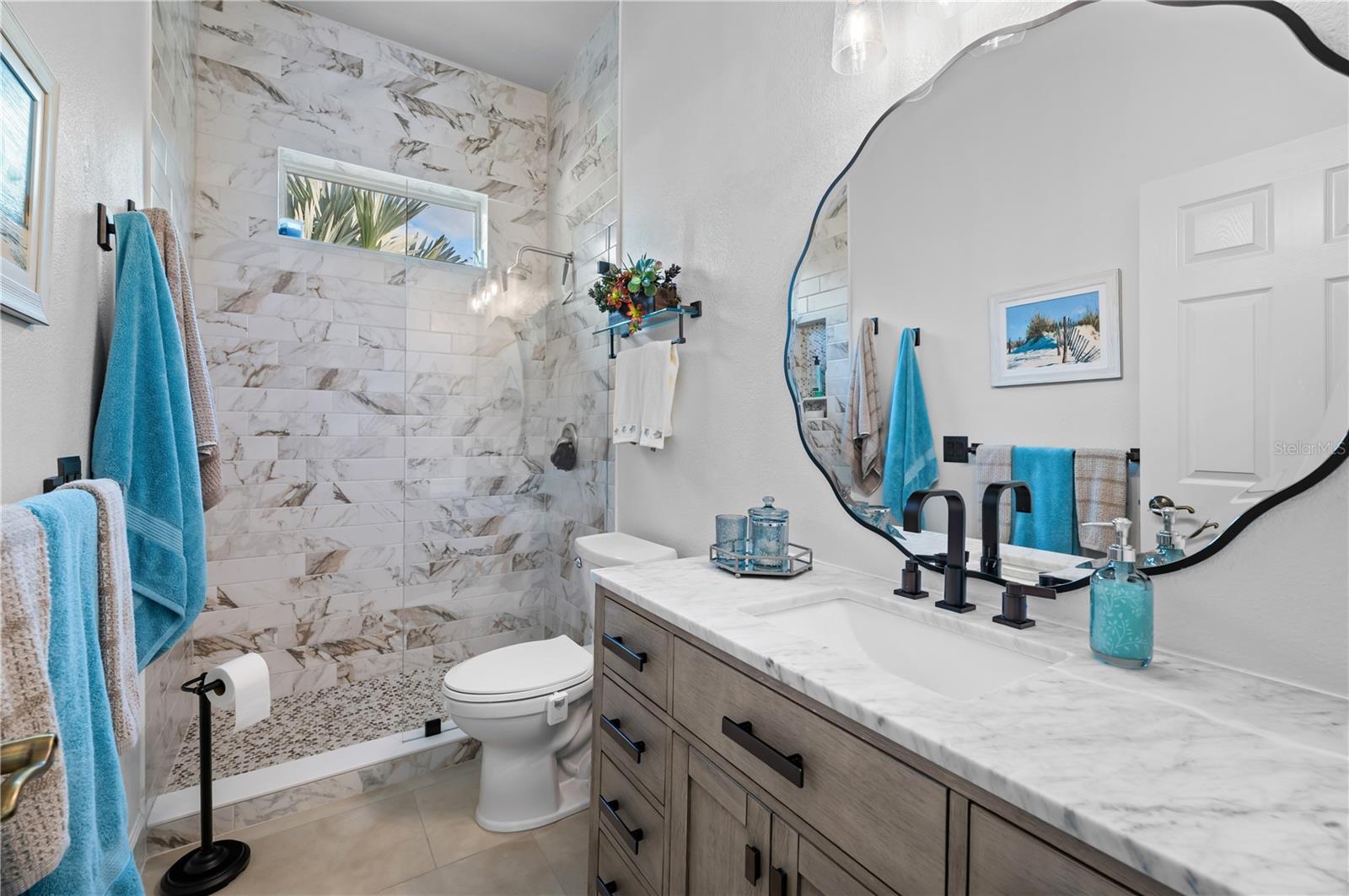 Listing photo id 32 for 10147 Cherry Hills Avenue Circle