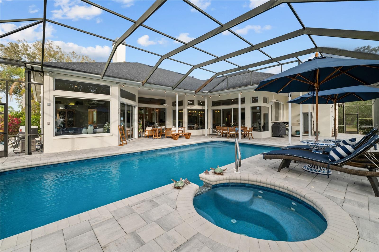 Listing photo id 38 for 10147 Cherry Hills Avenue Circle