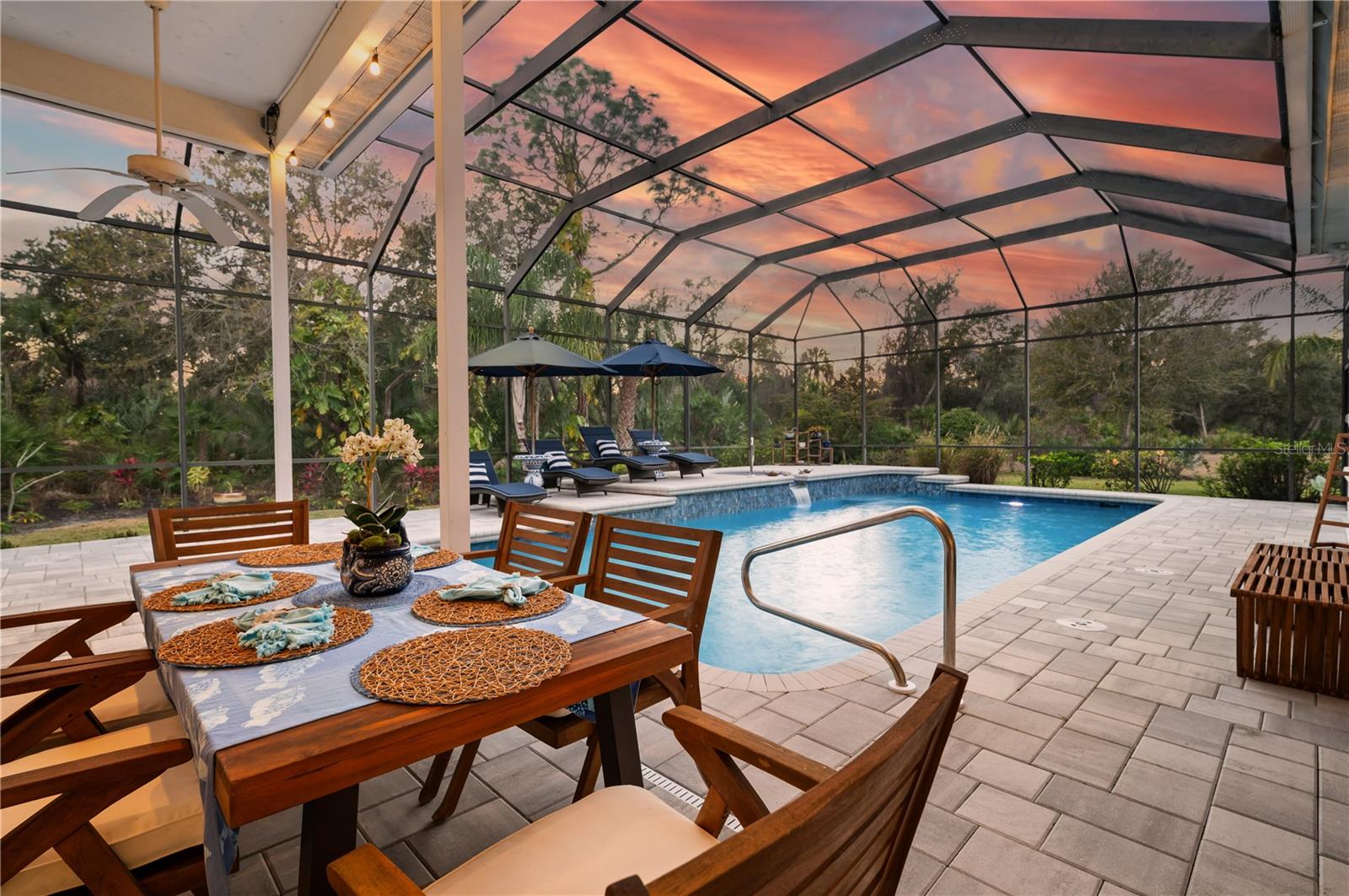 Listing photo id 39 for 10147 Cherry Hills Avenue Circle