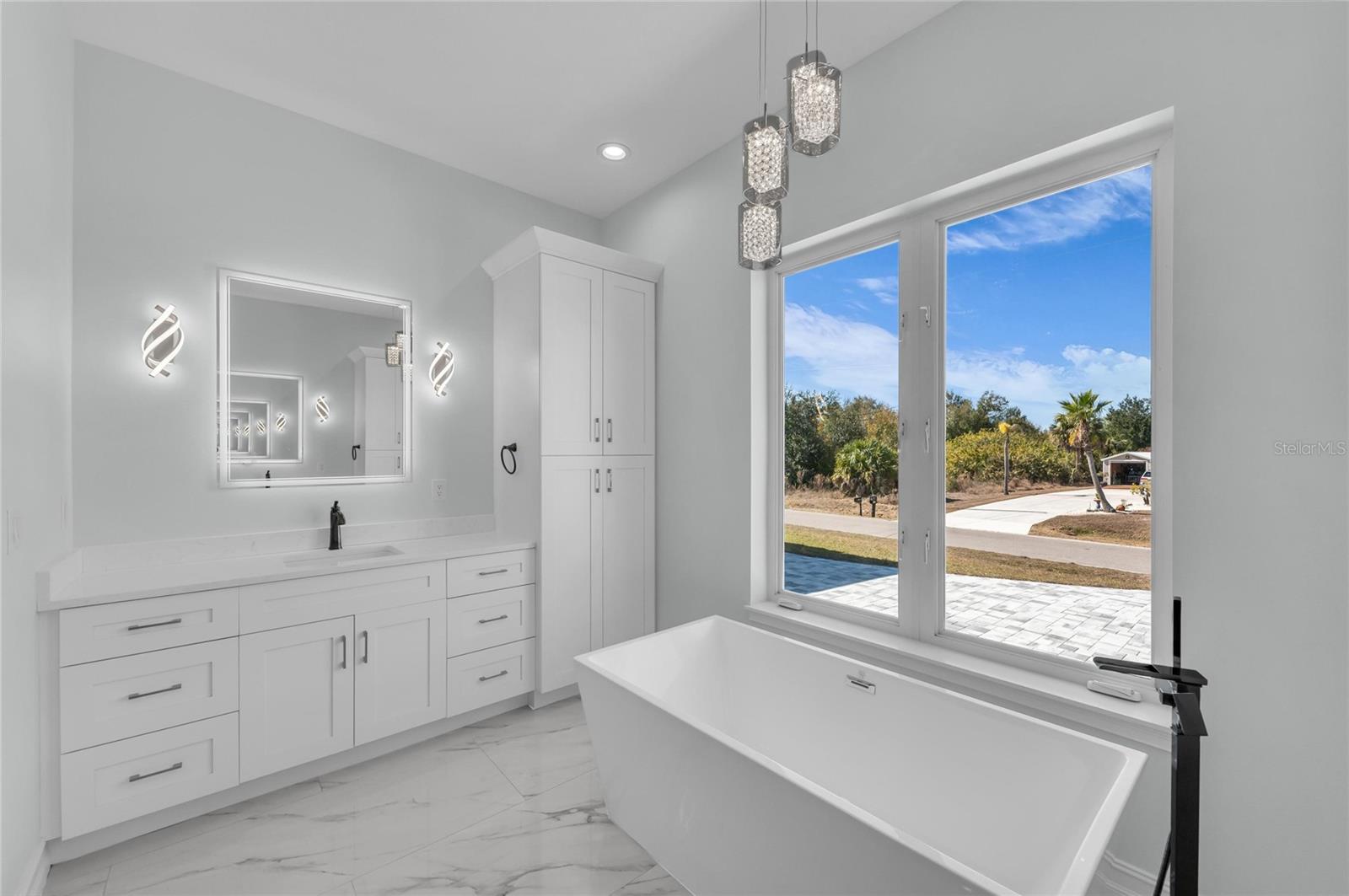 Image 36 of 65 For 2228 Harbour Drive