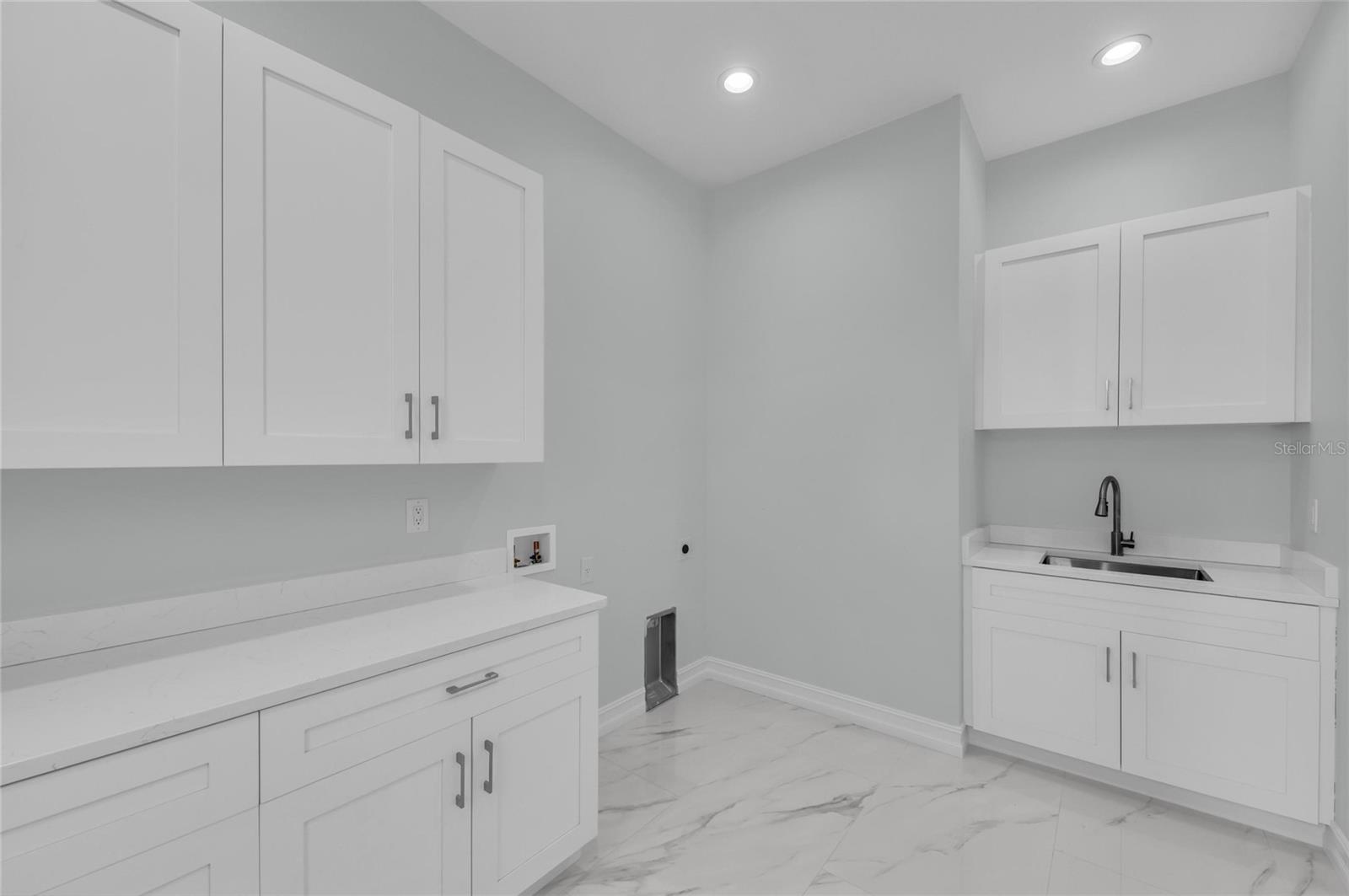 Image 56 of 65 For 2228 Harbour Drive