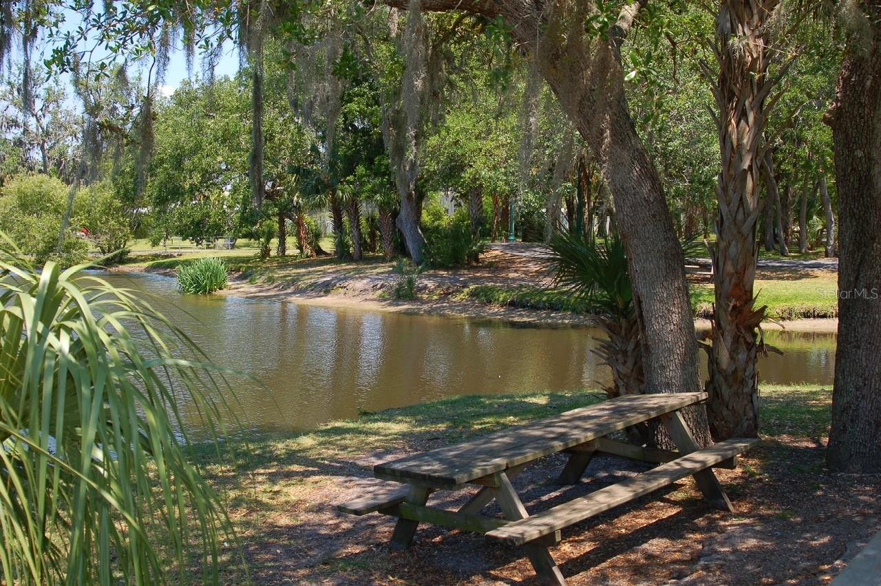 Image 49 of 73 For 2533 Waldemere Street