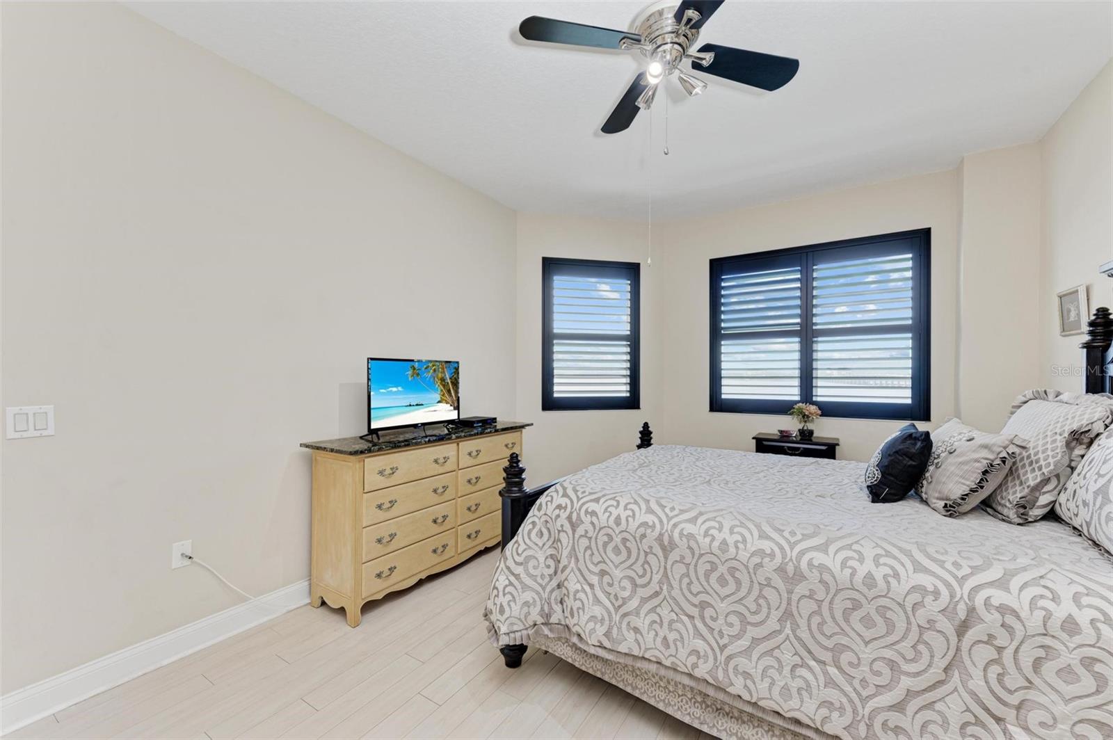 Image 15 of 30 For 611 Riviera Dunes Way 304