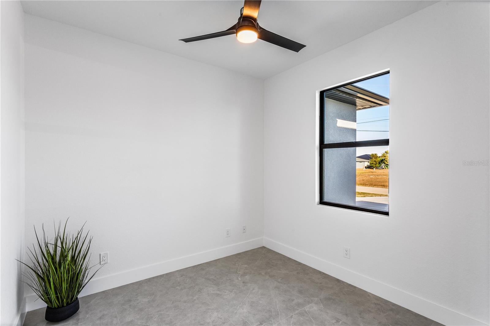 Image 13 of 49 For 3318 13th Place