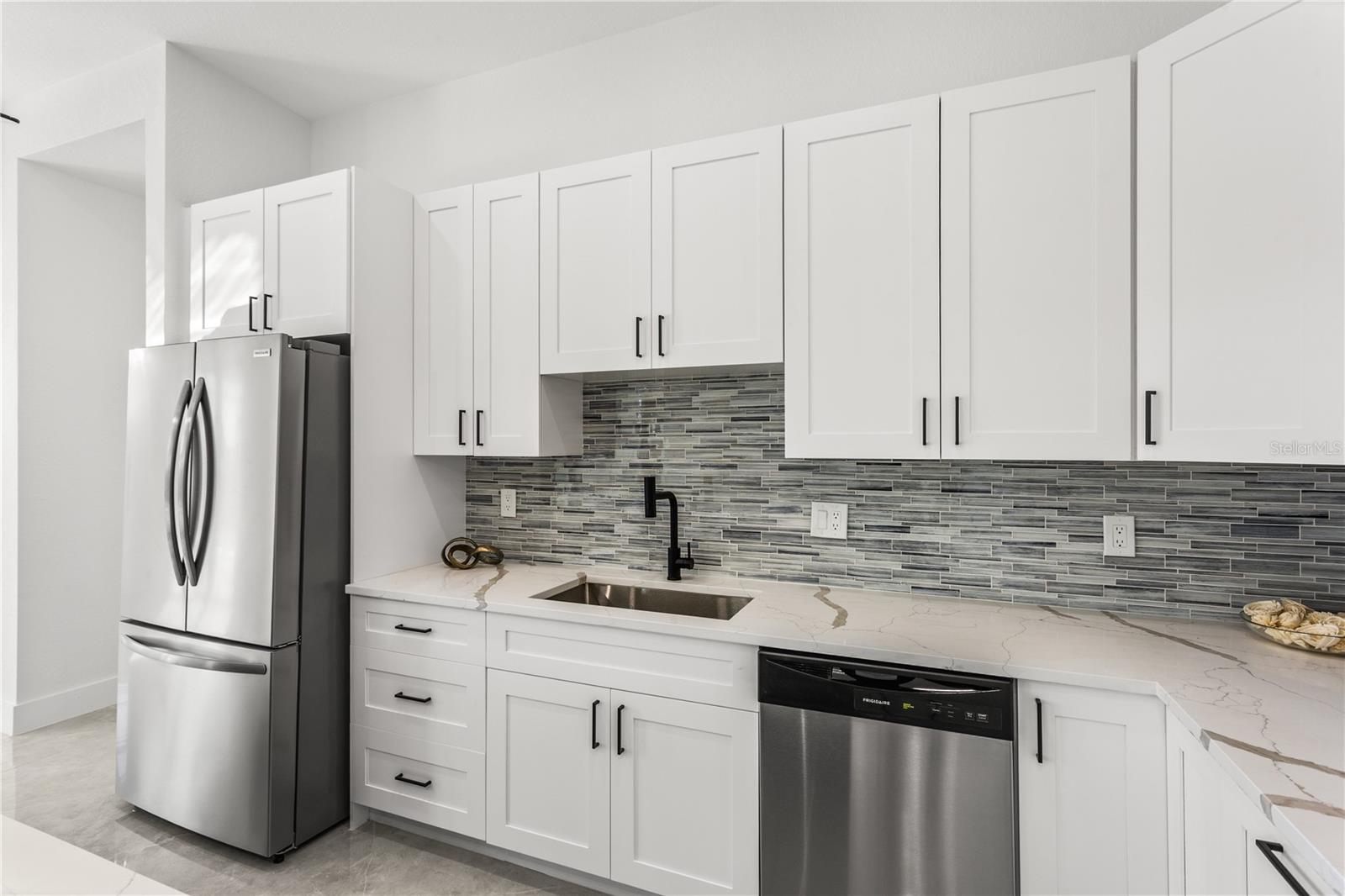 Image 16 of 49 For 3318 13th Place