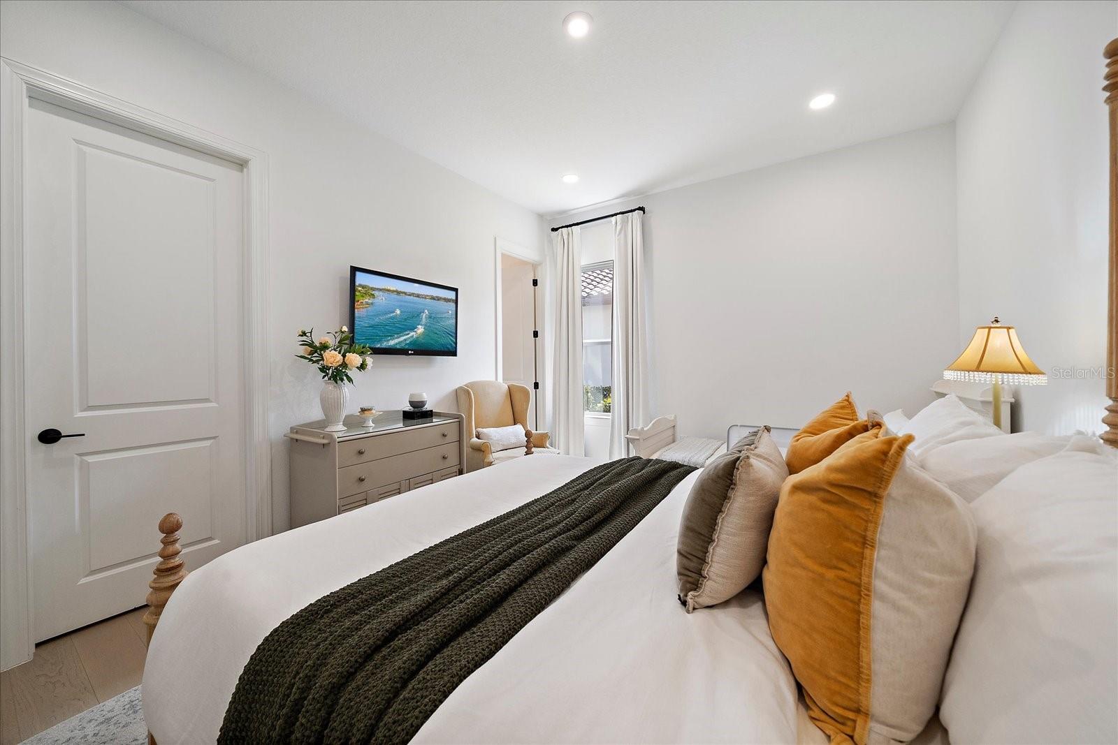 Listing photo id 35 for 10193 Morning Mist Lane