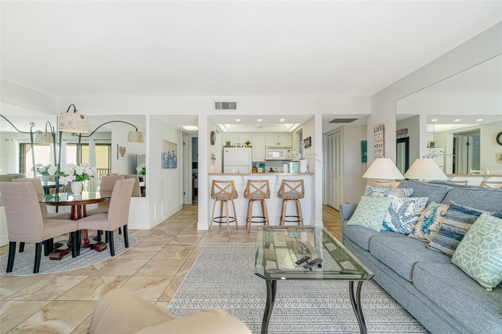 Image 11 of 37 For 1400 Cove Ii Place 631