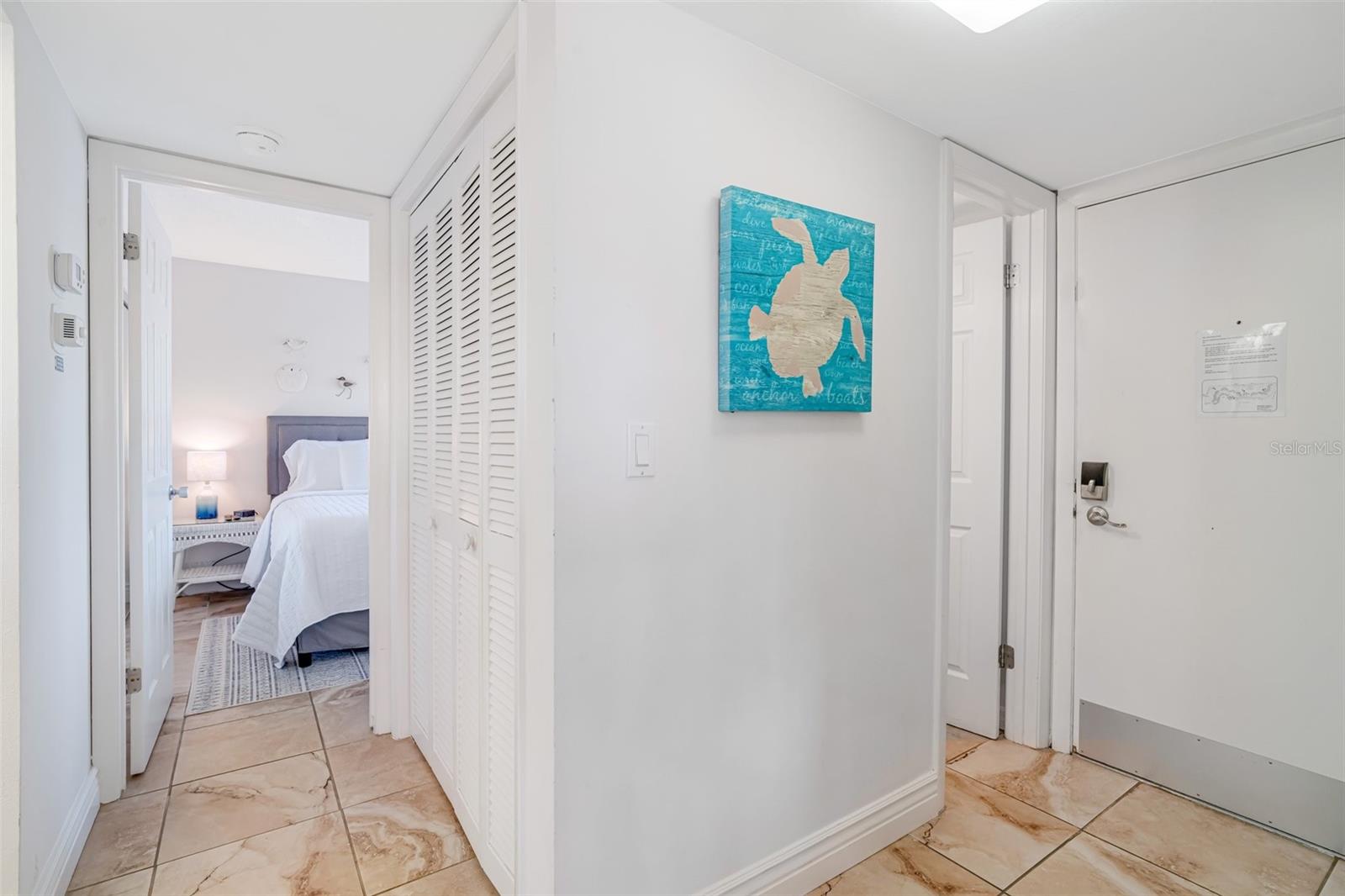 Image 20 of 37 For 1400 Cove Ii Place 631