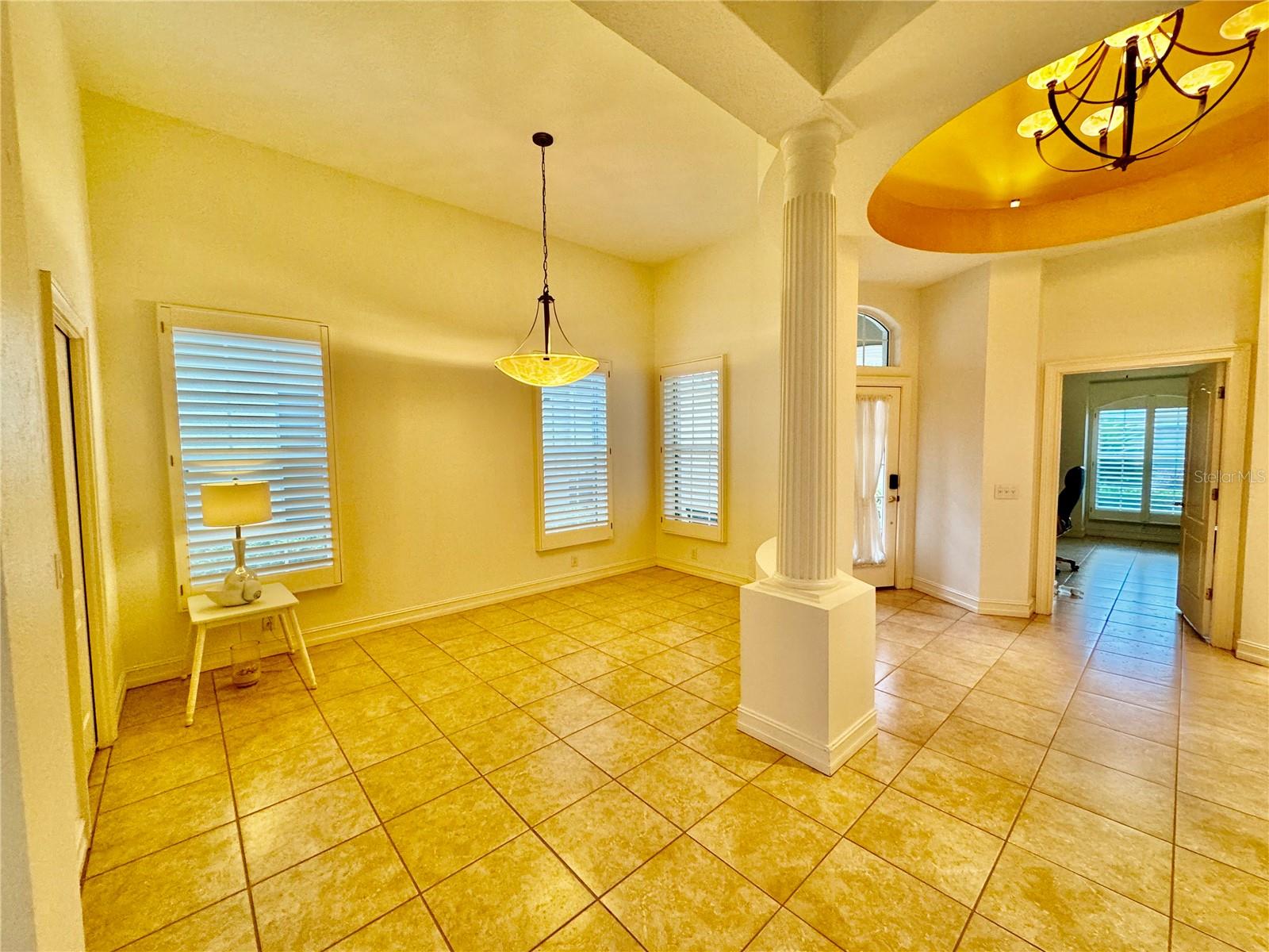 Image 15 of 57 For 307 9th Avenue E