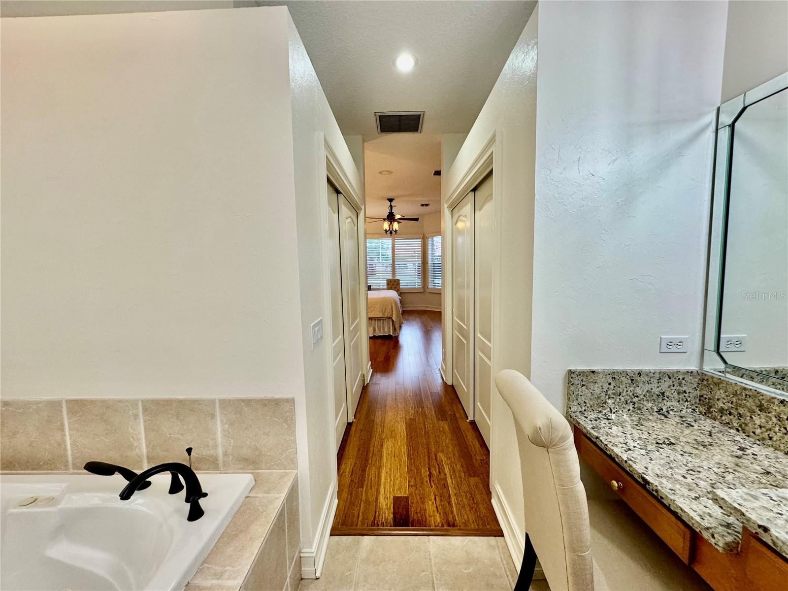 Image 32 of 57 For 307 9th Avenue E