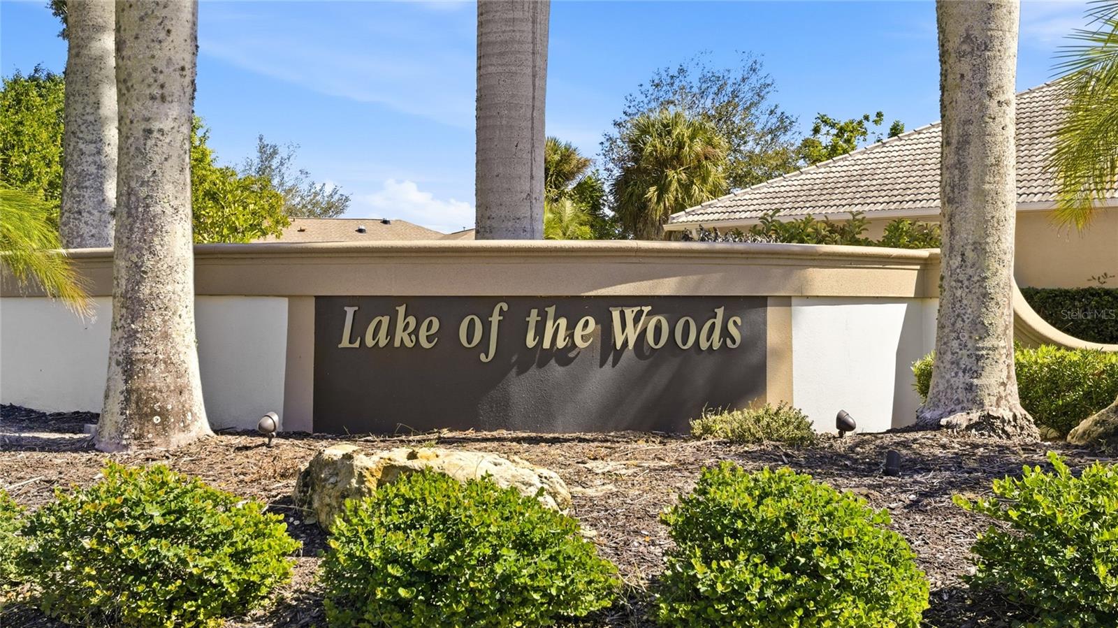 Image 38 of 48 For 373 Roseling Circle