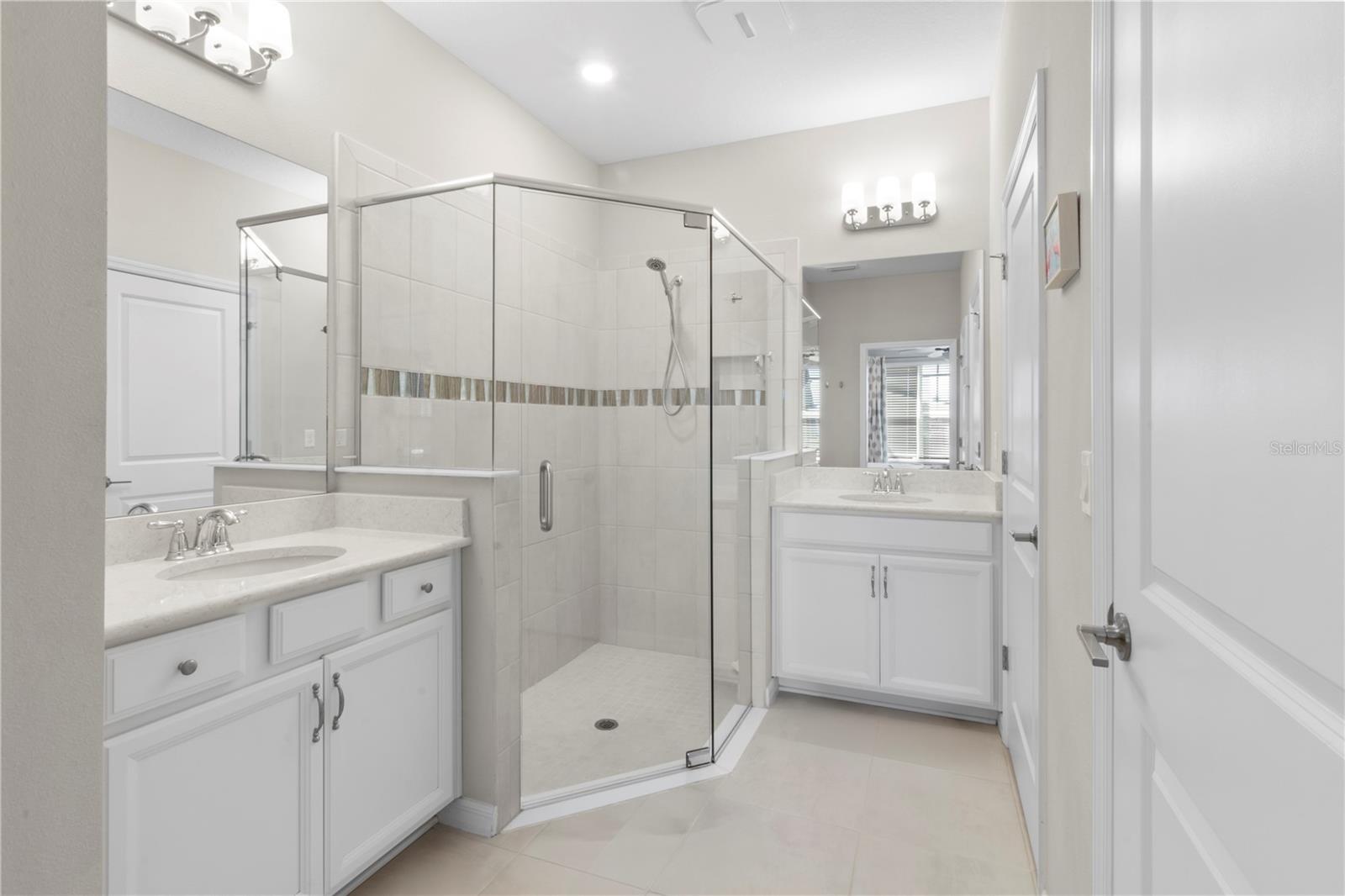 Image 18 of 81 For 7763 Nightfall Terrace