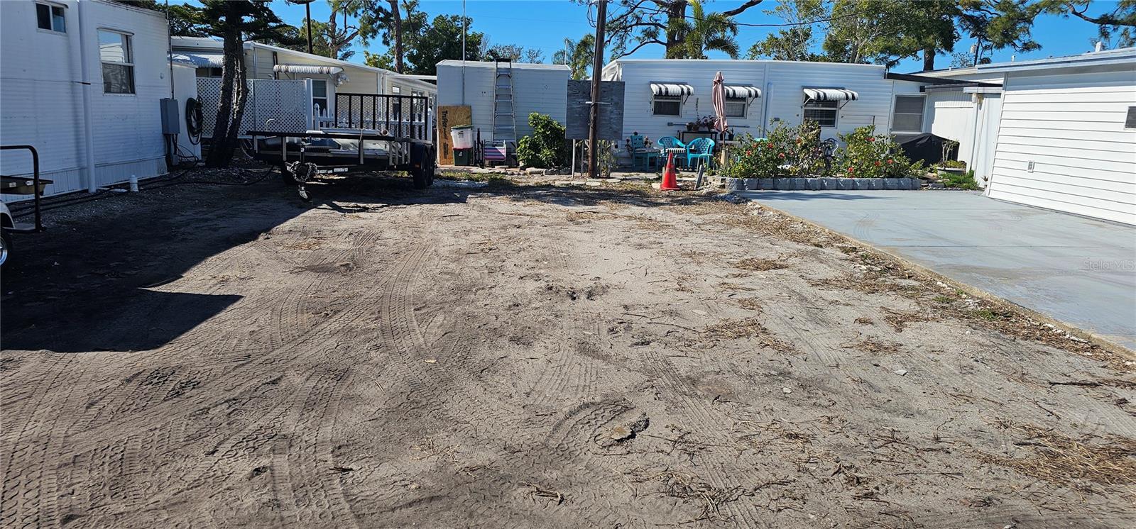 Image 2 of 2 For 69 4th Street W 69-4