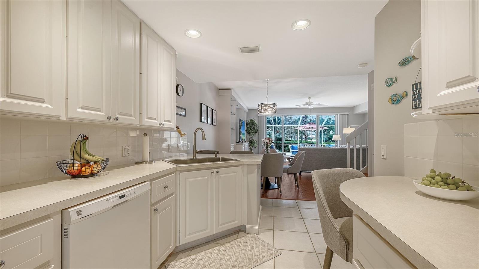 Image 24 of 74 For 7944 Bergamo Avenue