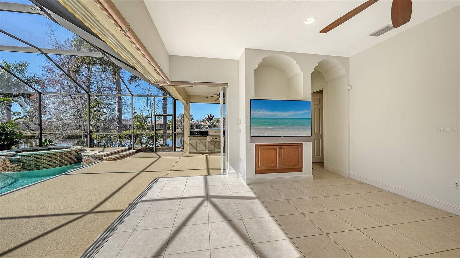 Image 20 of 100 For 8212 Championship Court