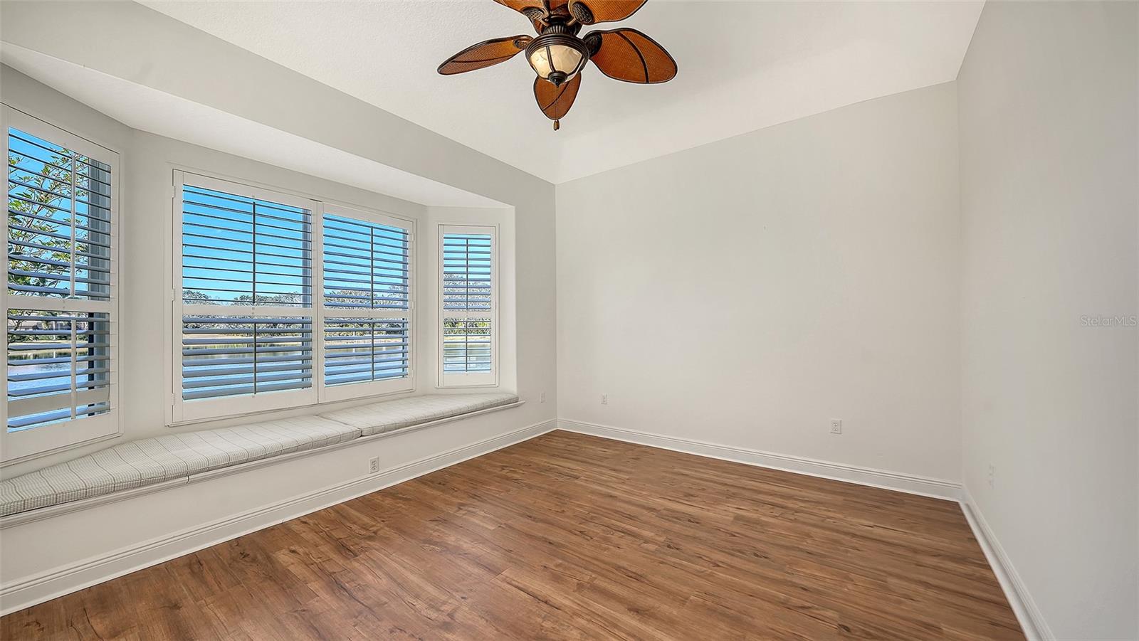 Image 38 of 100 For 8212 Championship Court