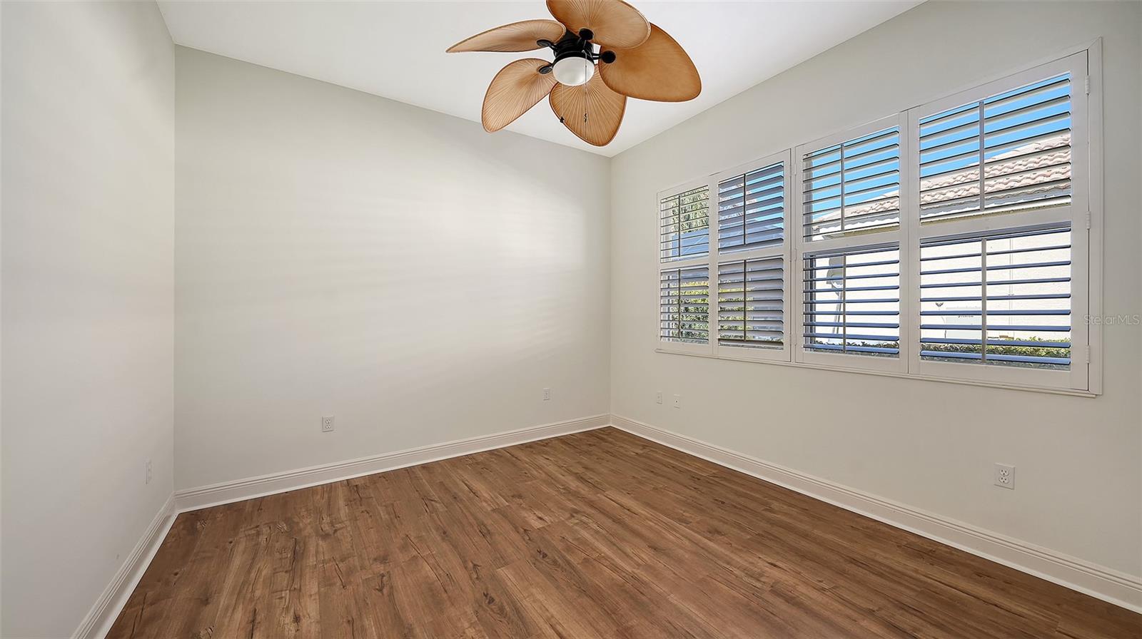 Image 41 of 100 For 8212 Championship Court