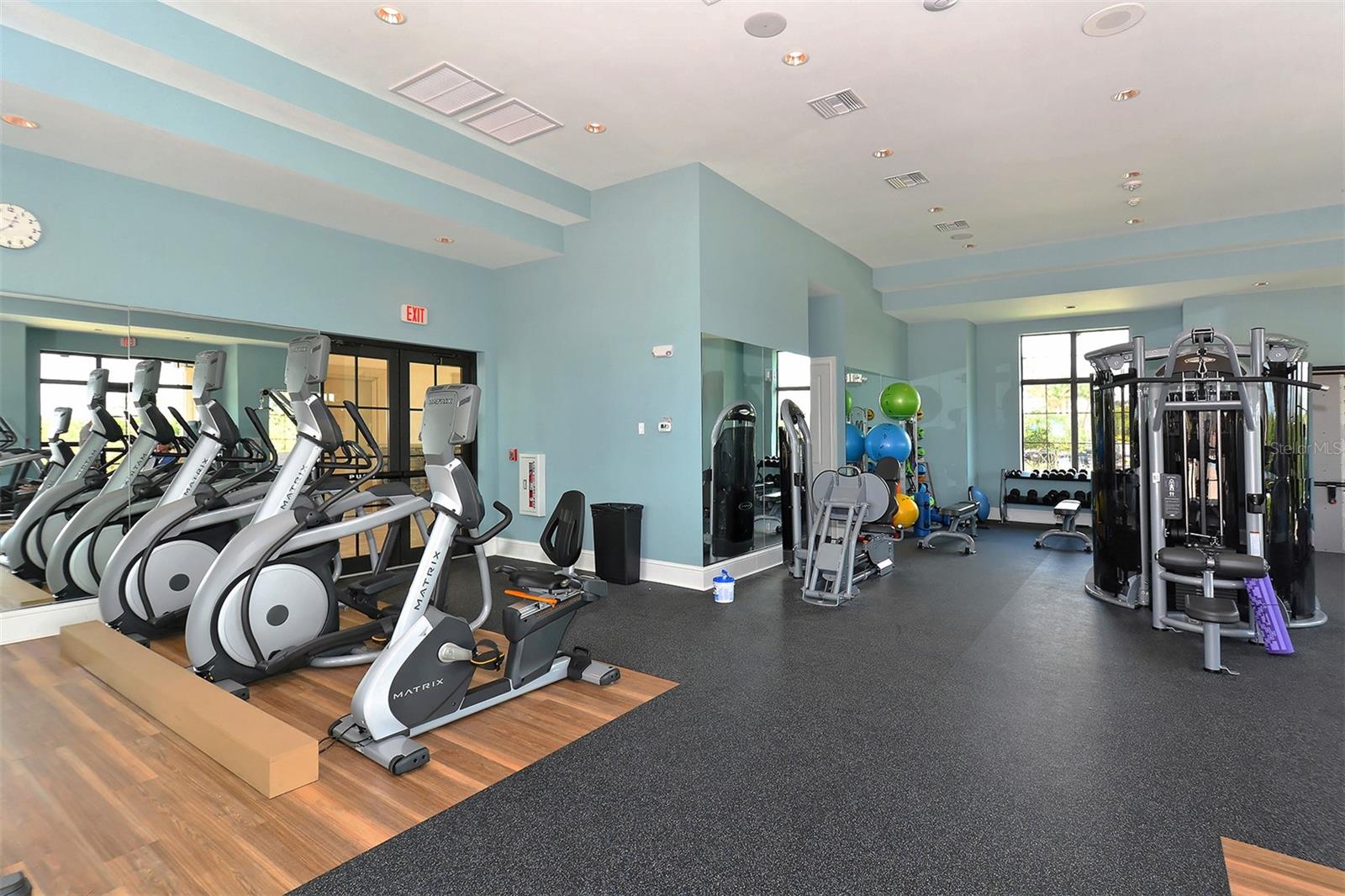 Image 96 of 100 For 8212 Championship Court