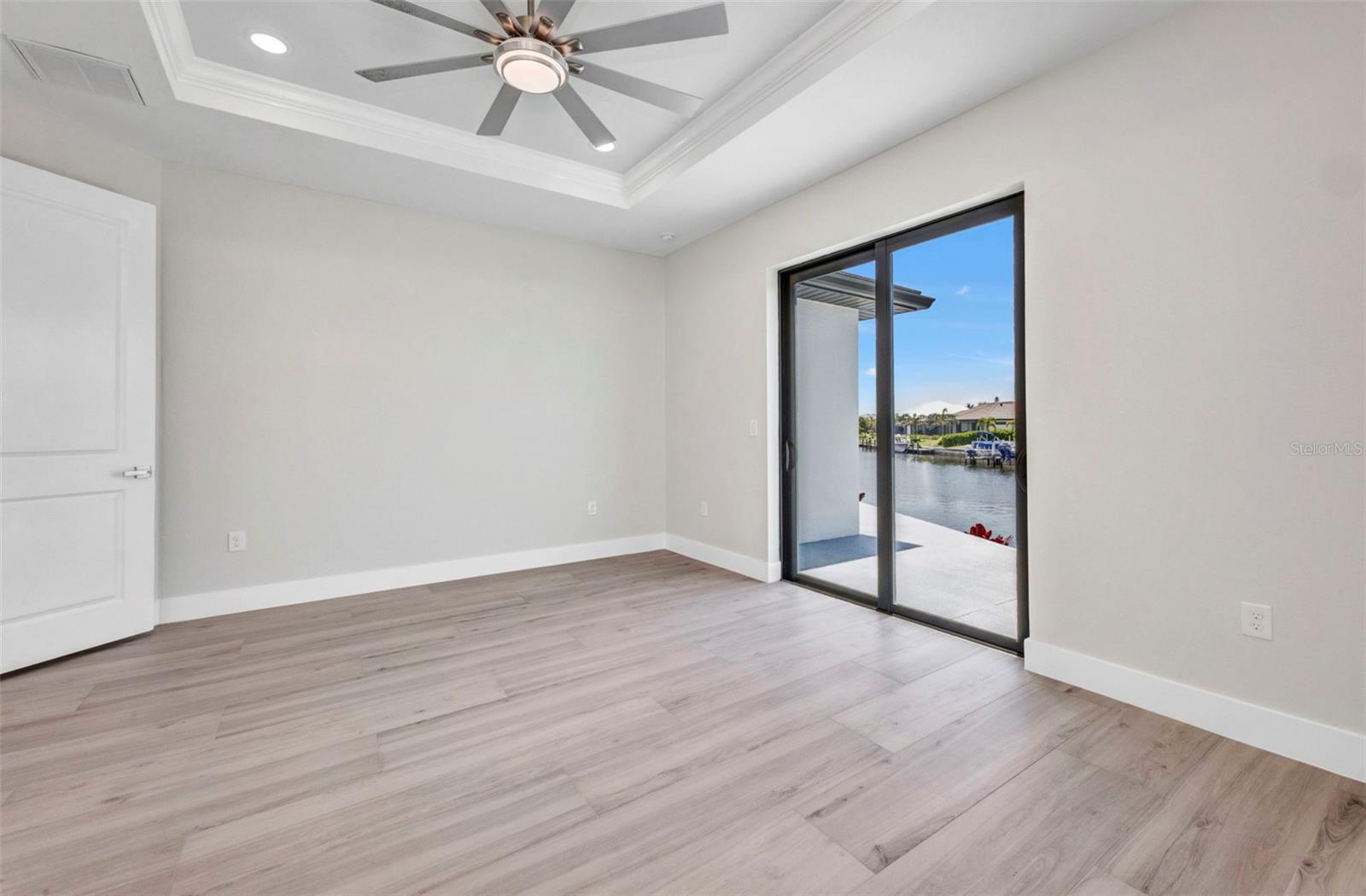 Image 21 of 48 For 1327 Wesley Drive