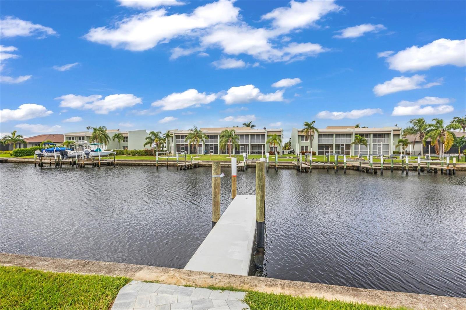 Image 33 of 48 For 1327 Wesley Drive