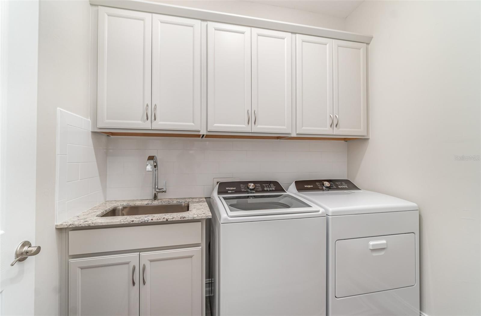 Image 14 of 34 For 3845 Crosswater Drive