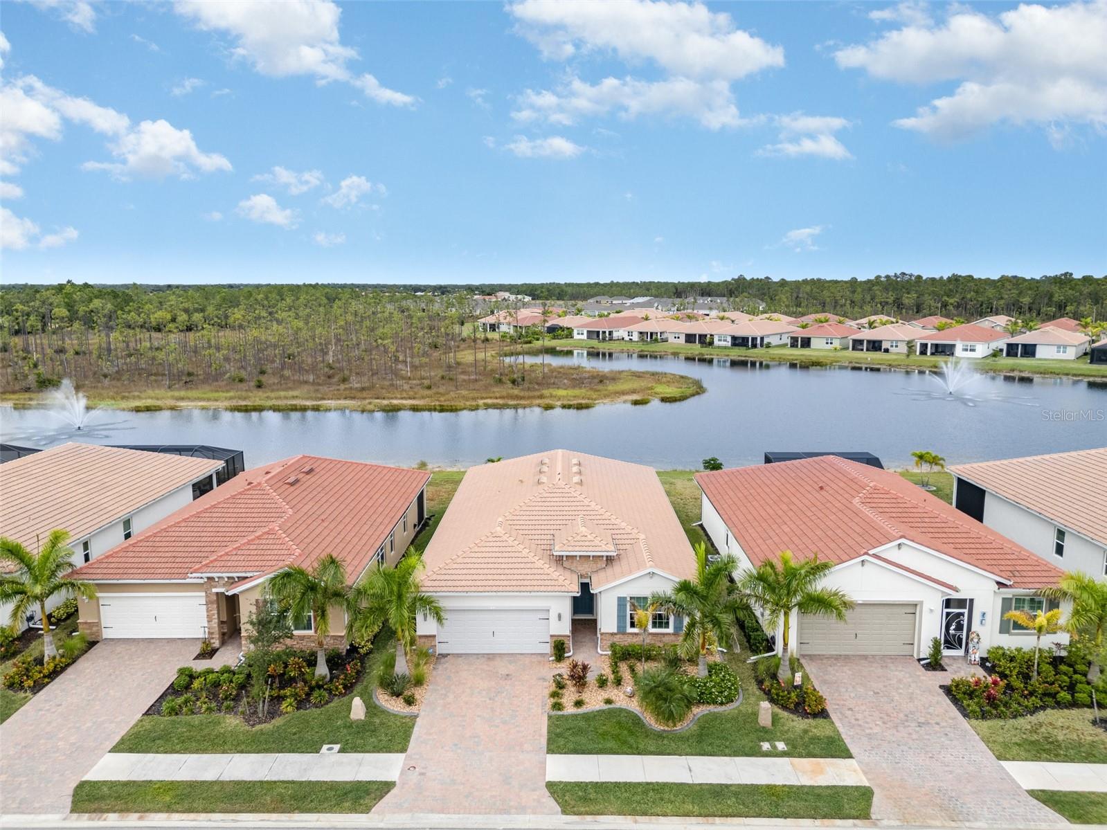 Image 29 of 34 For 3845 Crosswater Drive