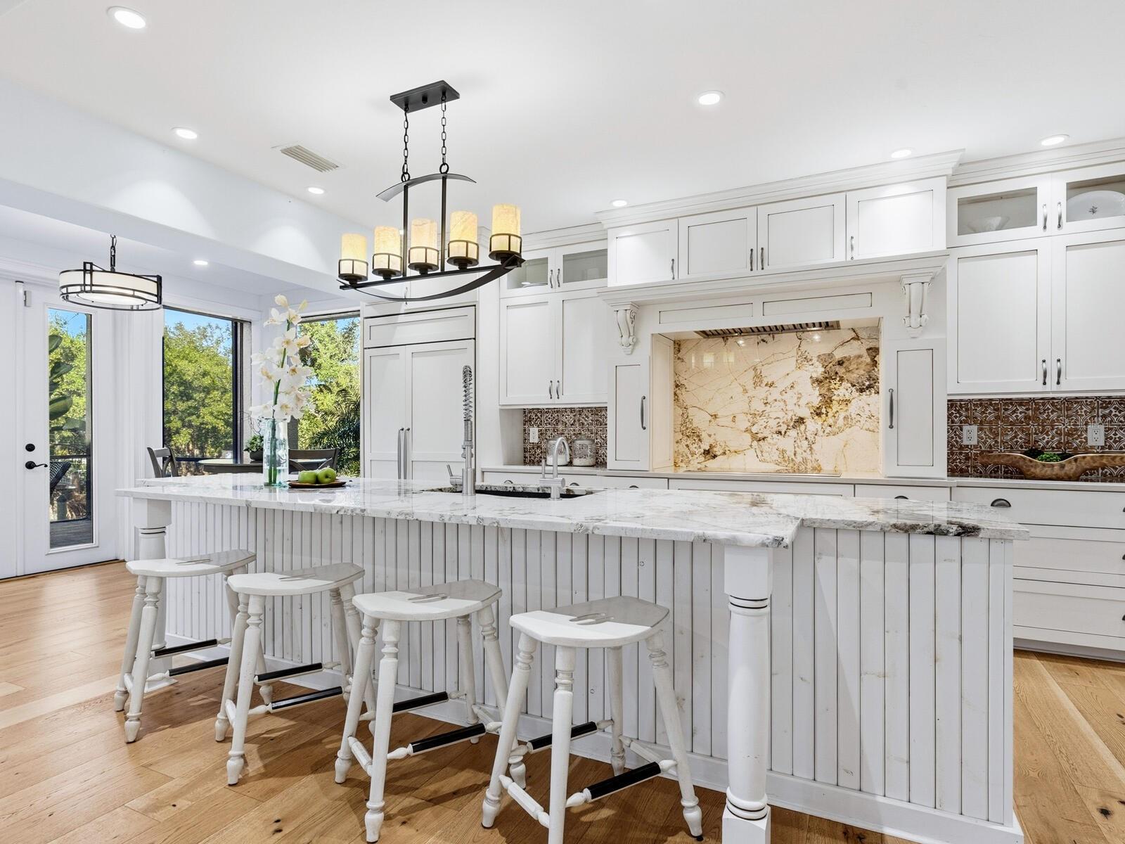 Image 10 of 71 For 6934 Belgrave Drive