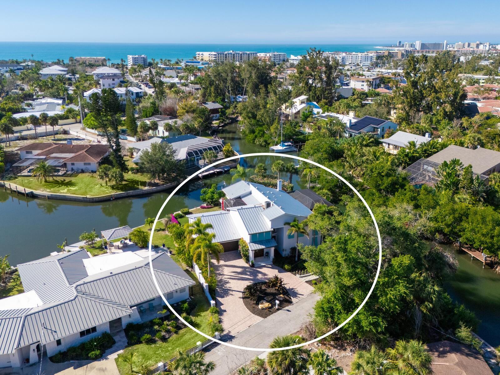 Image 2 of 71 For 6934 Belgrave Drive