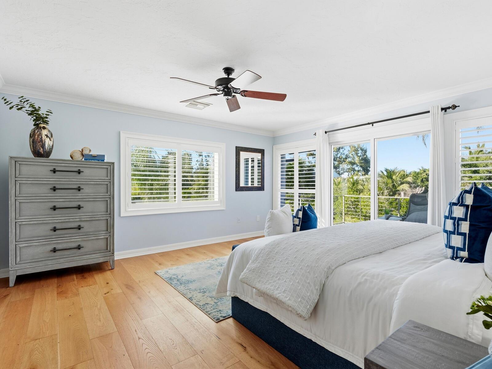 Image 22 of 71 For 6934 Belgrave Drive