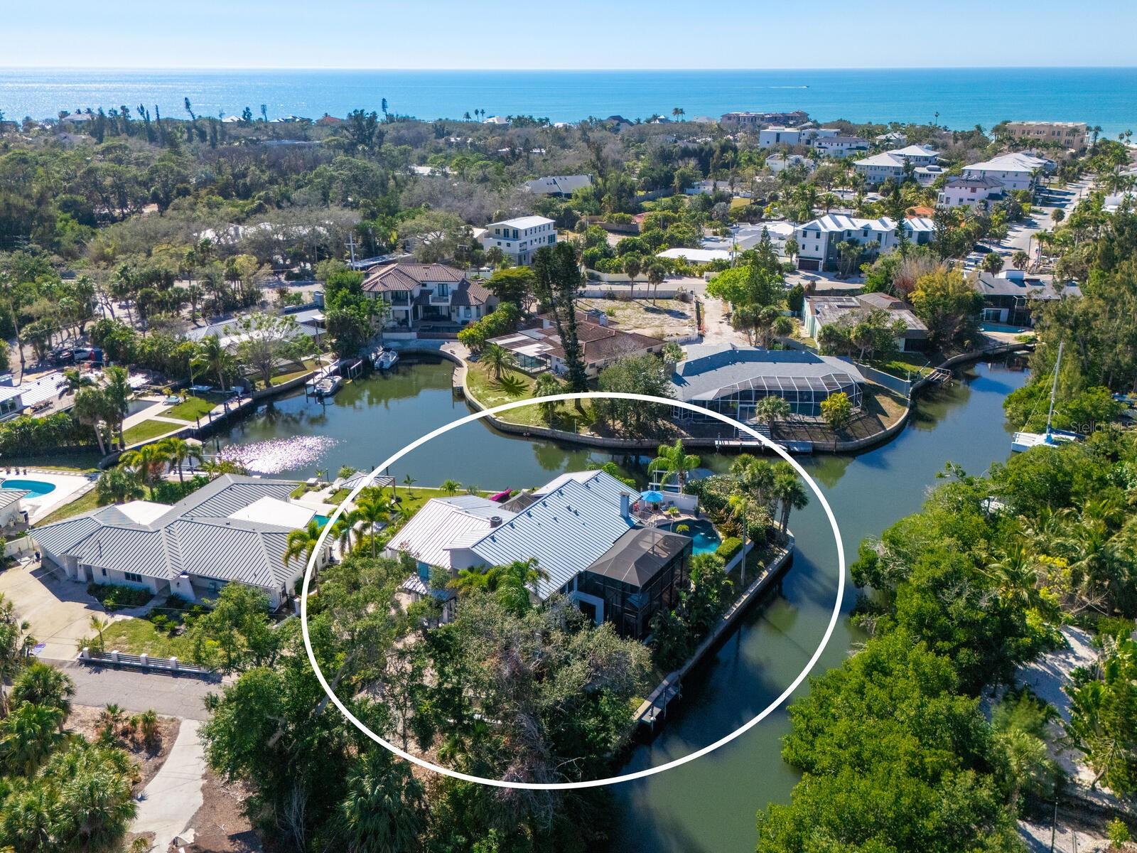 Image 42 of 71 For 6934 Belgrave Drive