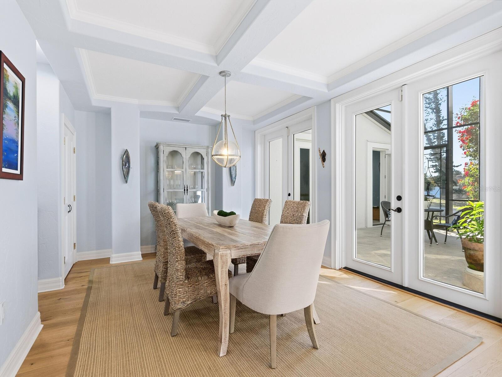 Image 7 of 71 For 6934 Belgrave Drive