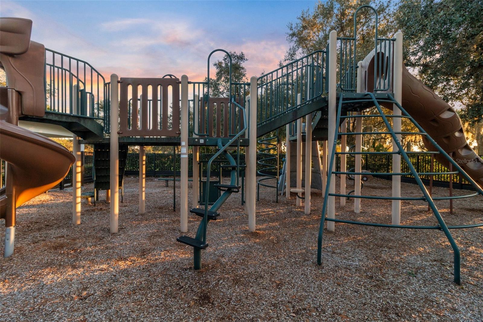 Image 34 of 40 For 8853 Colonels Court