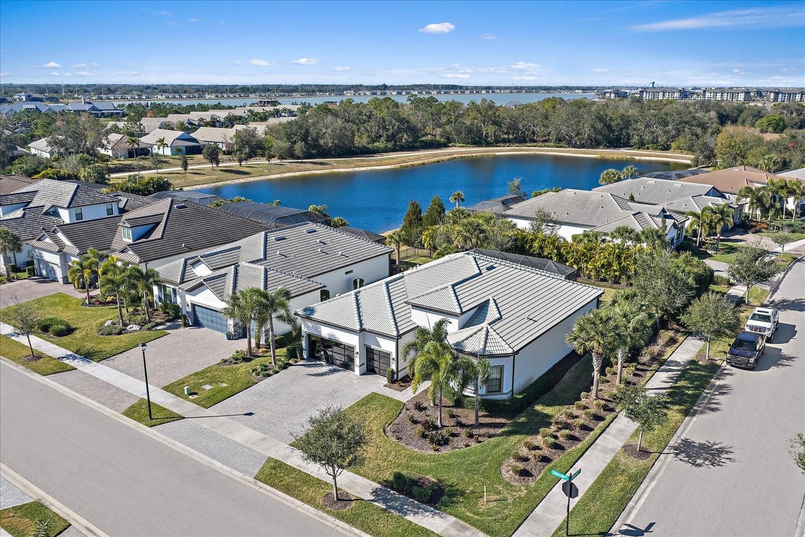 Image 3 of 45 For 825 Seascape Place