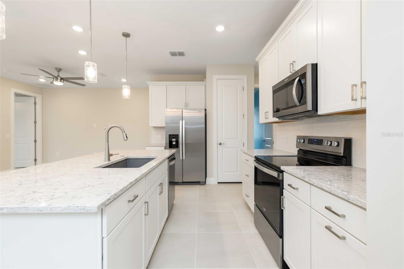 Image 10 of 48 For 5811 Silverside Pine Court