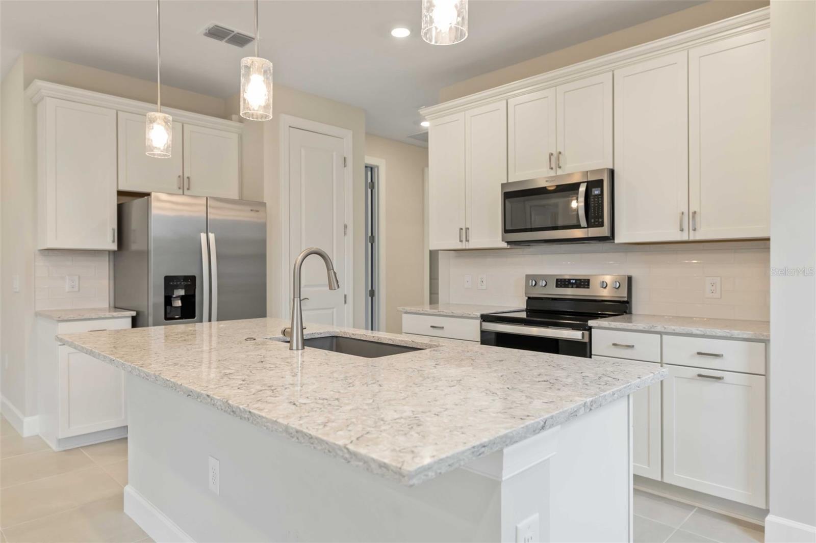 Image 11 of 48 For 5811 Silverside Pine Court