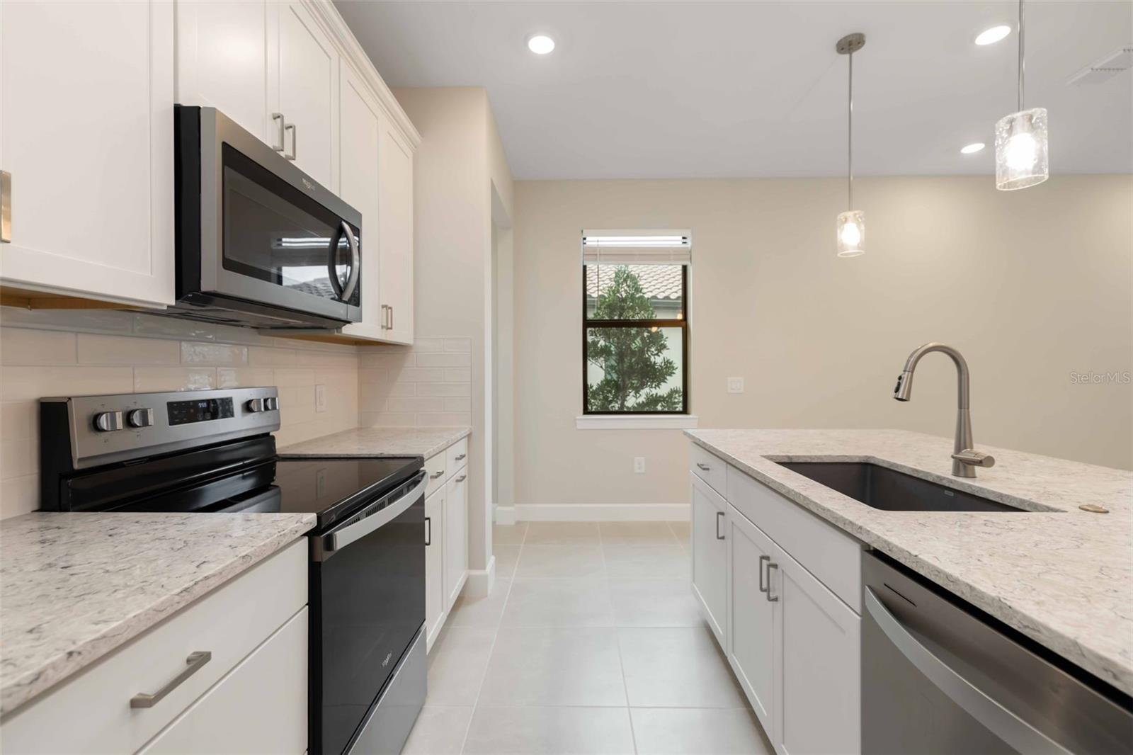 Image 16 of 48 For 5811 Silverside Pine Court