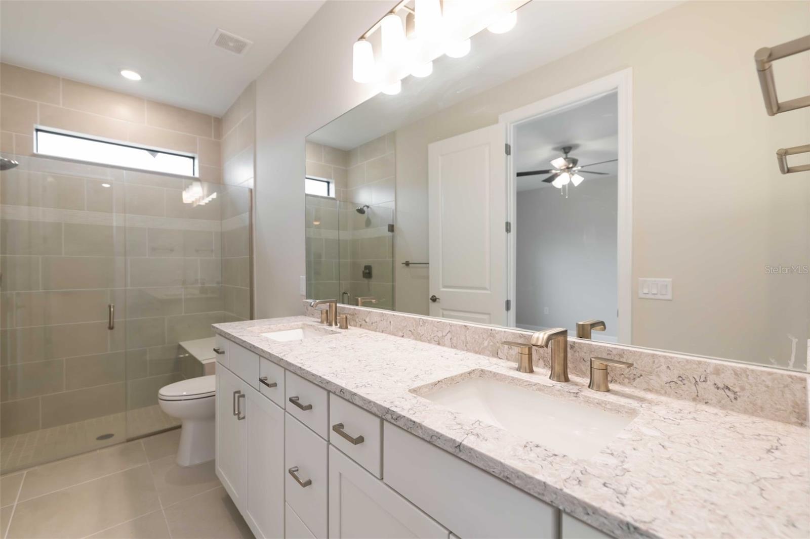 Image 25 of 48 For 5811 Silverside Pine Court