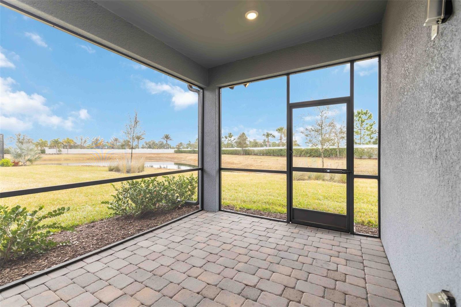 Image 38 of 48 For 5811 Silverside Pine Court