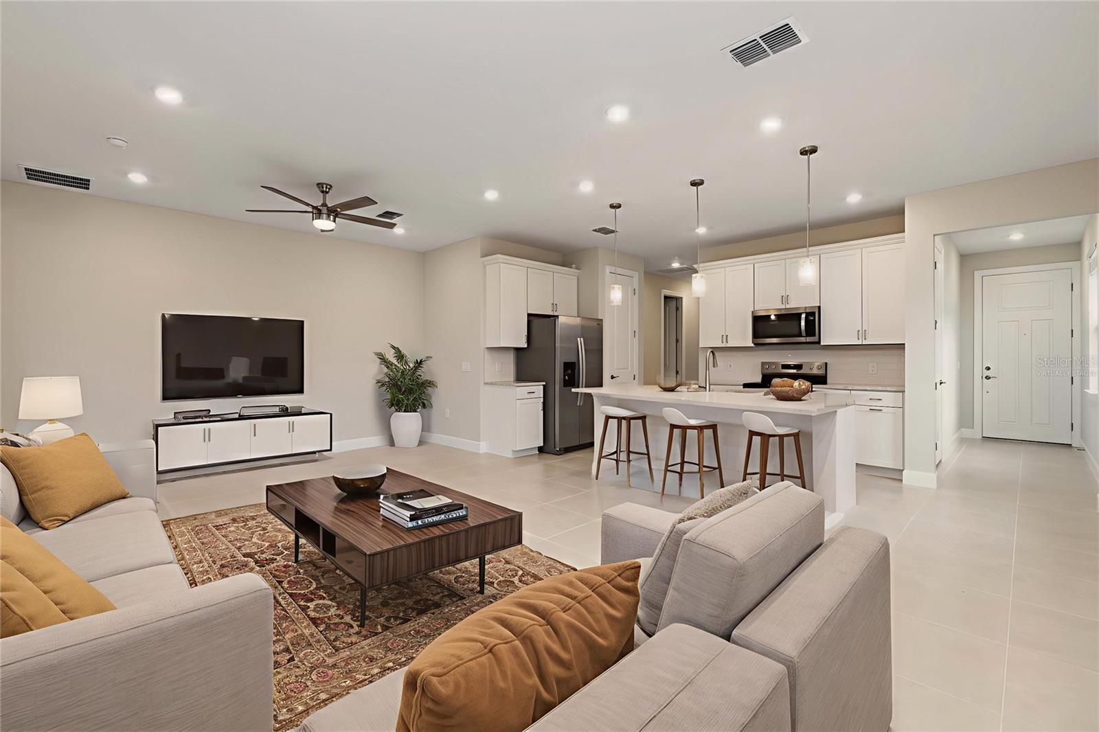 Image 4 of 48 For 5811 Silverside Pine Court