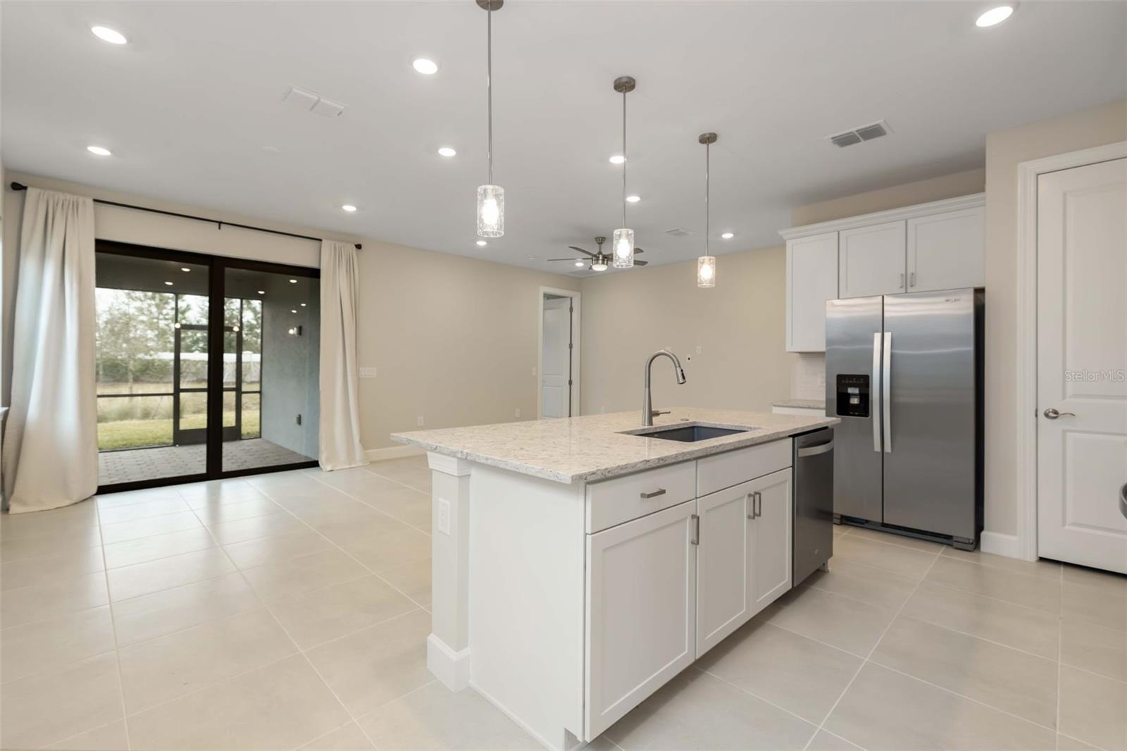 Image 9 of 48 For 5811 Silverside Pine Court