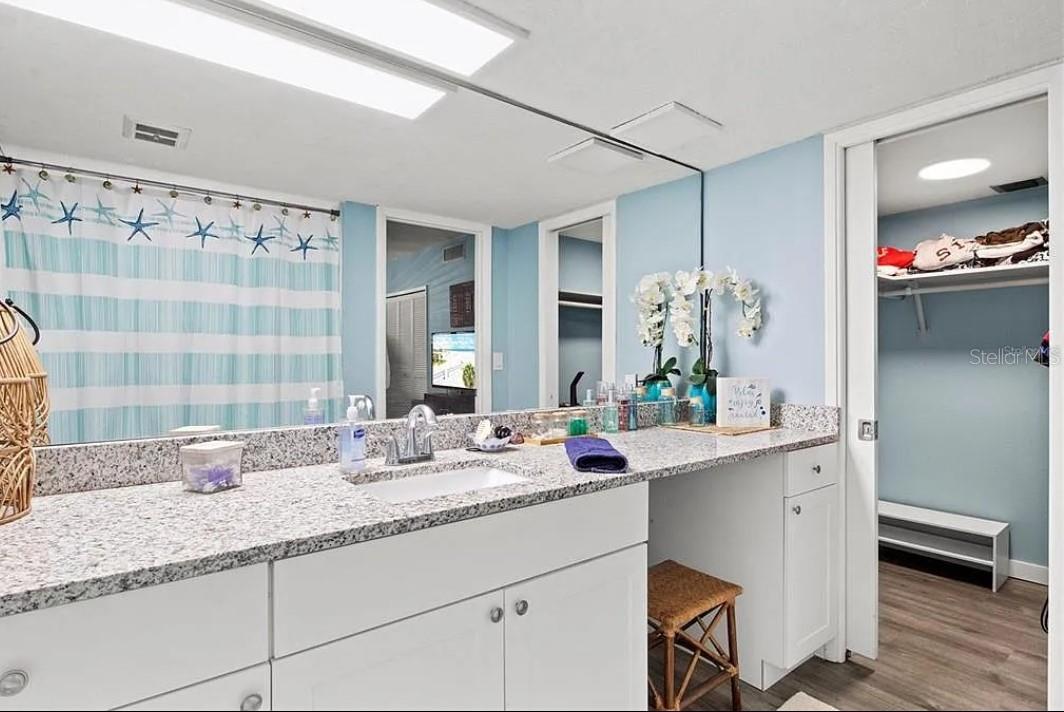 Image 15 of 21 For 7461 Country Club Drive N 108