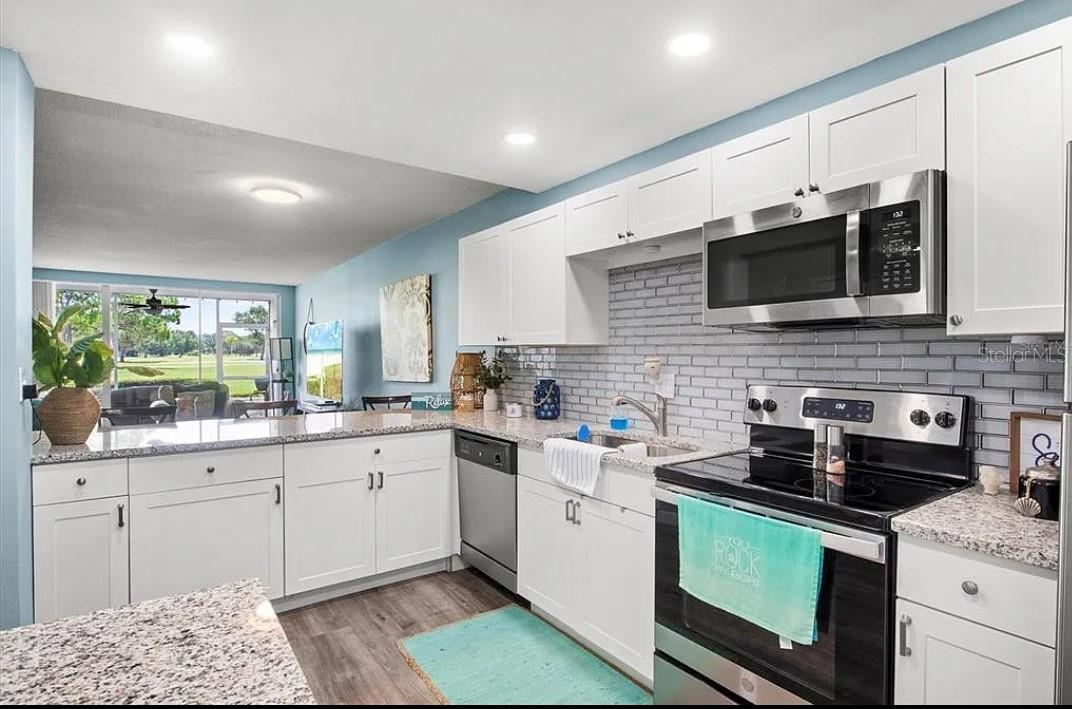 Image 3 of 21 For 7461 Country Club Drive N 108