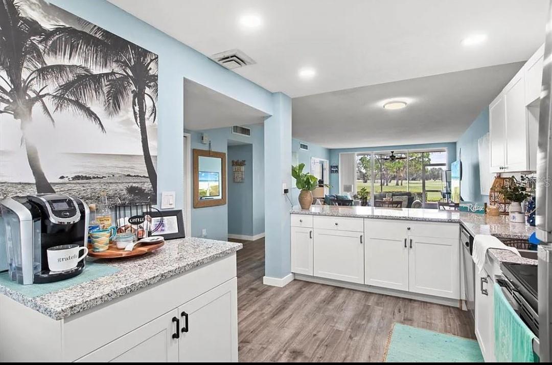 Image 4 of 21 For 7461 Country Club Drive N 108